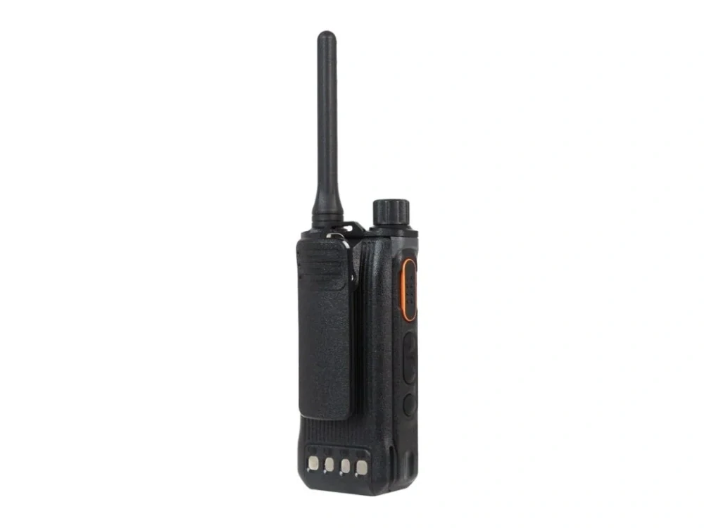 Hytera HP565 DMR VHF vysielačka